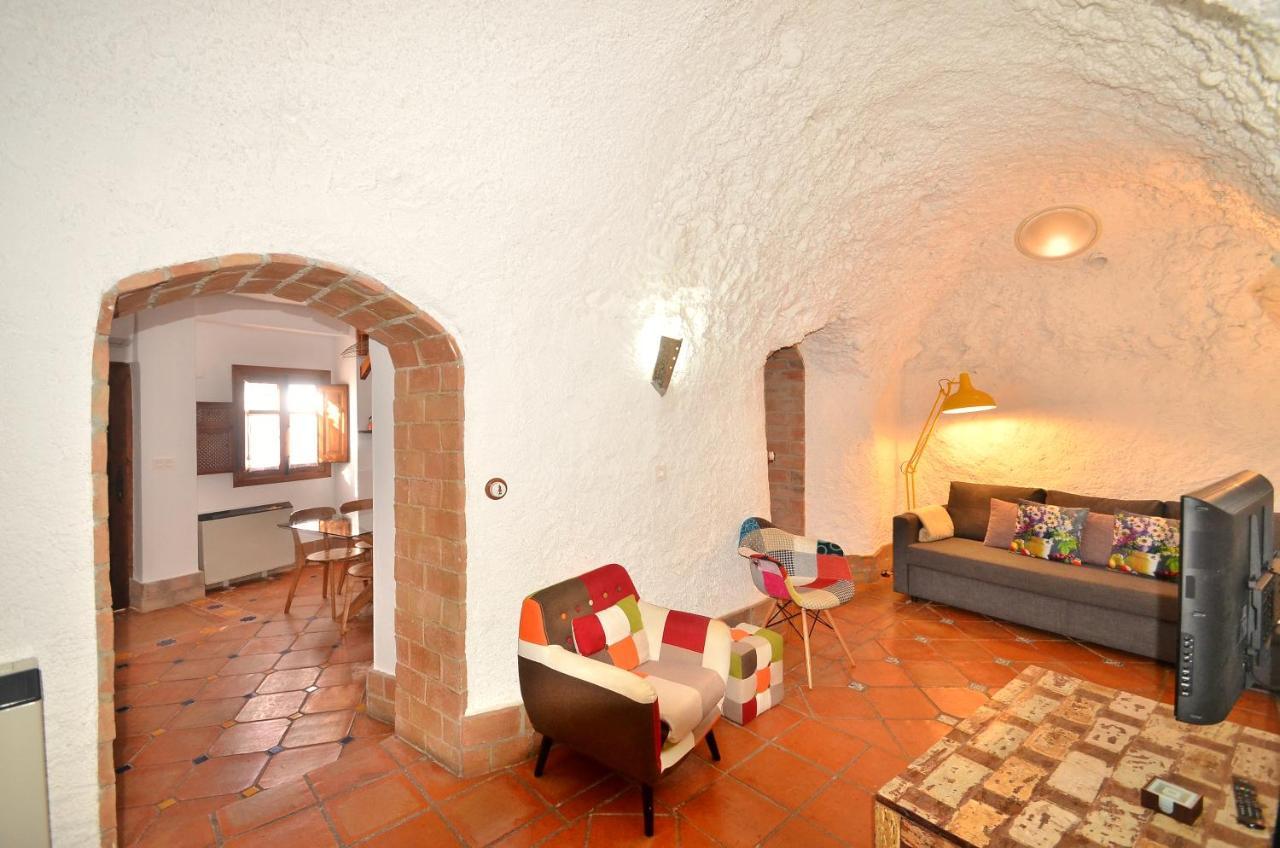 House&Cave Parking And Terrace, In The City Γρανάδα Εξωτερικό φωτογραφία