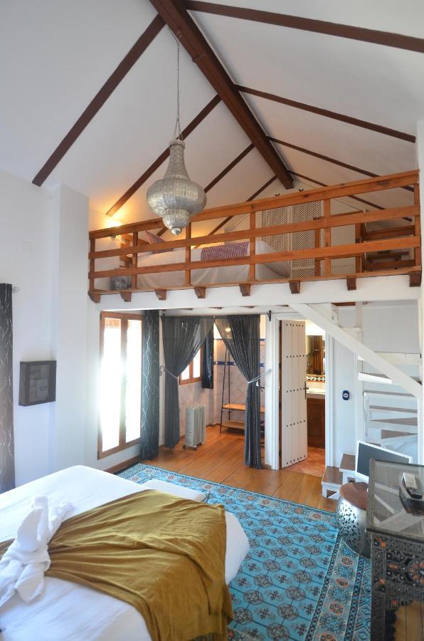 House&Cave Parking And Terrace, In The City Γρανάδα Εξωτερικό φωτογραφία